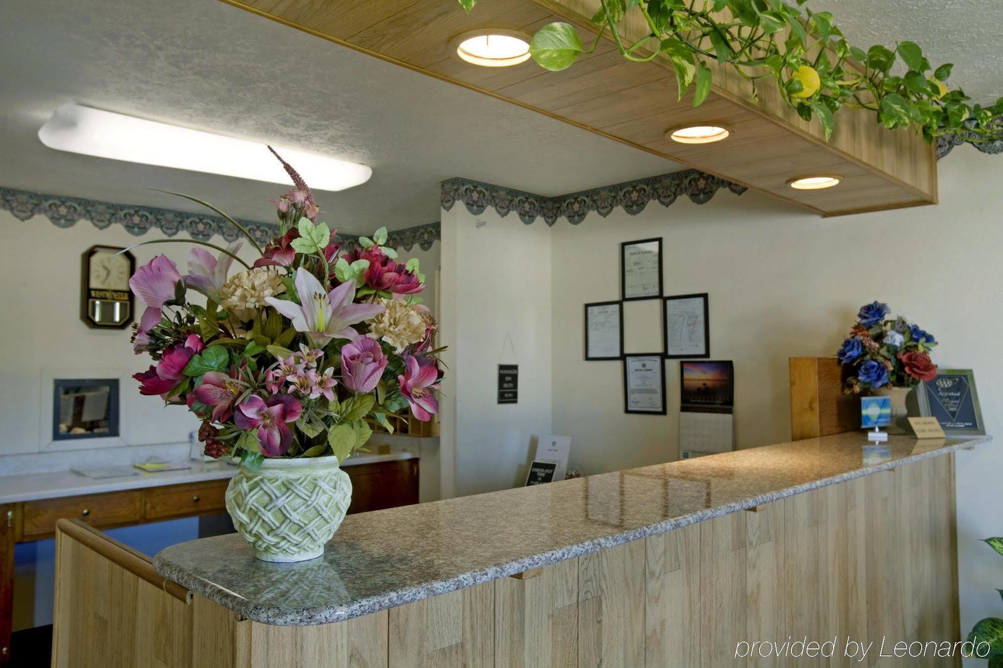 Americas Best Value Inn - Monroeville Interior photo